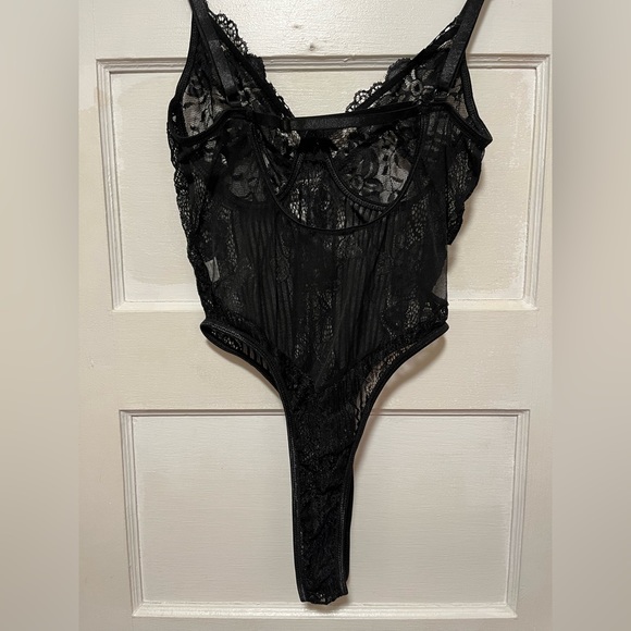Boohoo Lingerie Small NWT - Picture 1 of 2